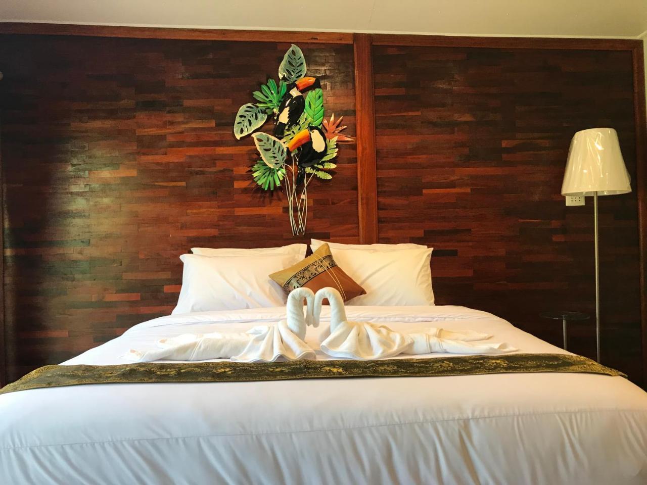 88 Homestay Bang Chak Esterno foto