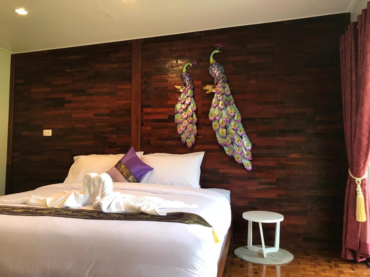 88 Homestay Bang Chak Esterno foto