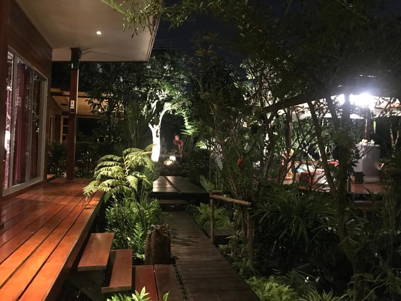 88 Homestay Bang Chak Esterno foto