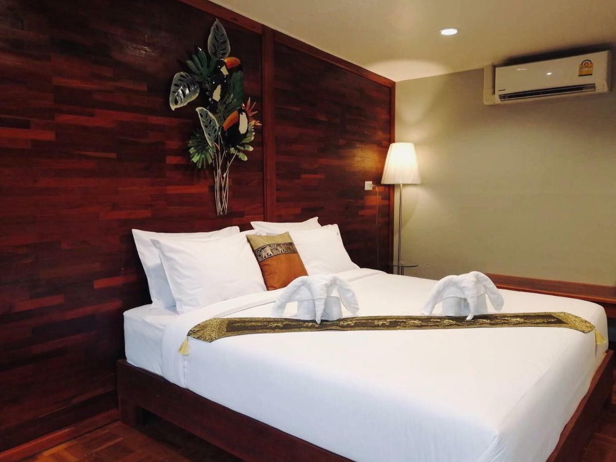 88 Homestay Bang Chak Esterno foto
